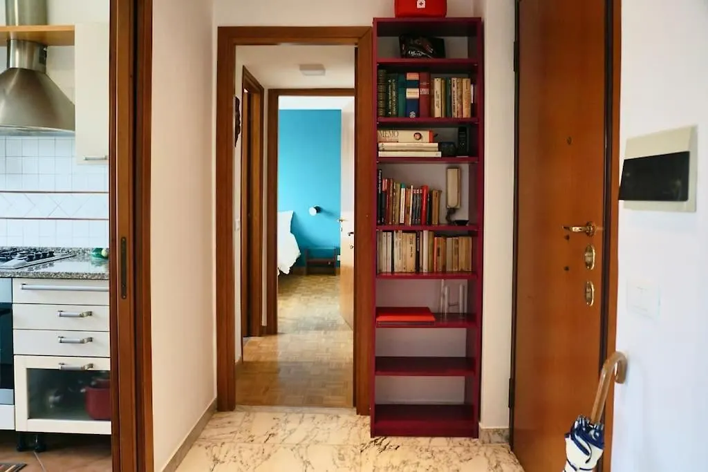 Apartment Appartamento Vista San Pietro Rome Italy